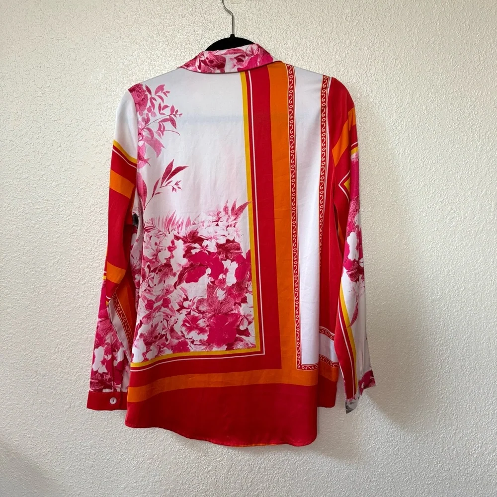 Fashion Nova Red & Cream Printed Silky Button Down Blouse Medium - Picture 7 of 9